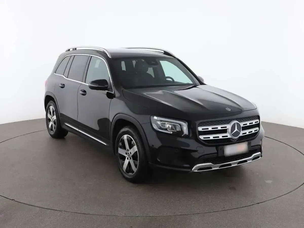 Usata Mercedes GLB200 150 CV (110 kW) 2020 Nero SUV