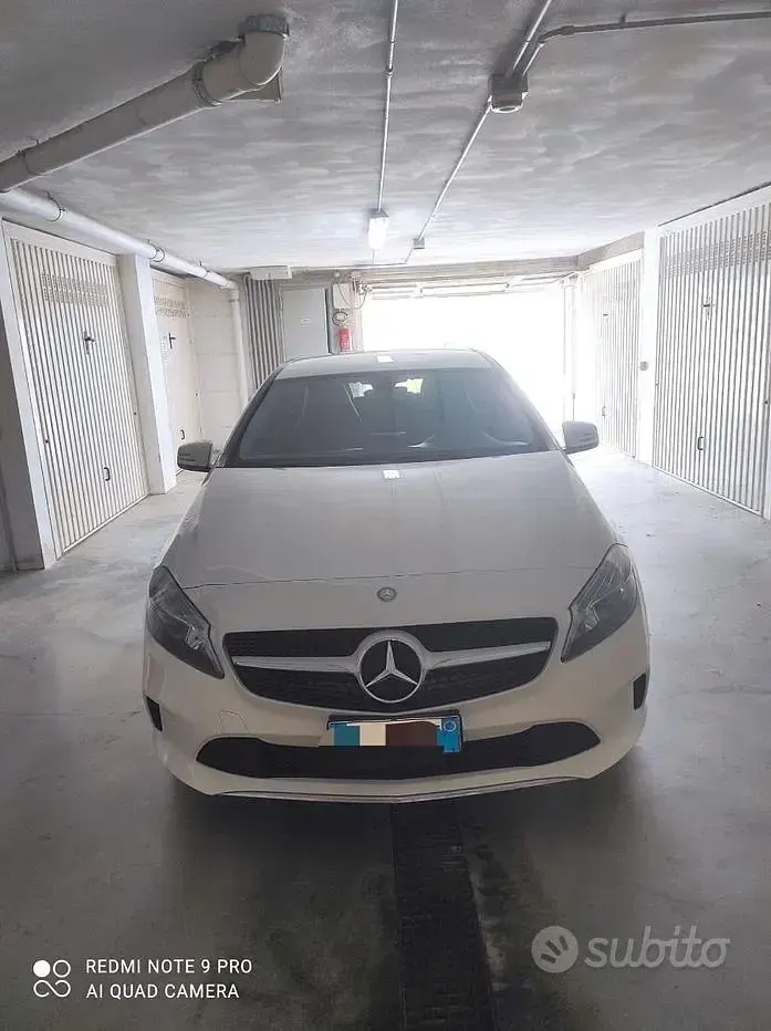 Usata Mercedes A160 Business 90 CV (66 kW) 2016 Bianco Utilitaria