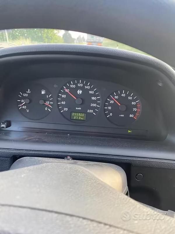 Usata Alfa Romeo 146 1995 Rosso Utilitaria