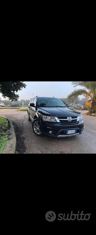 Usata Fiat Freemont 170 CV (125 kW) 2013 Nero SUV