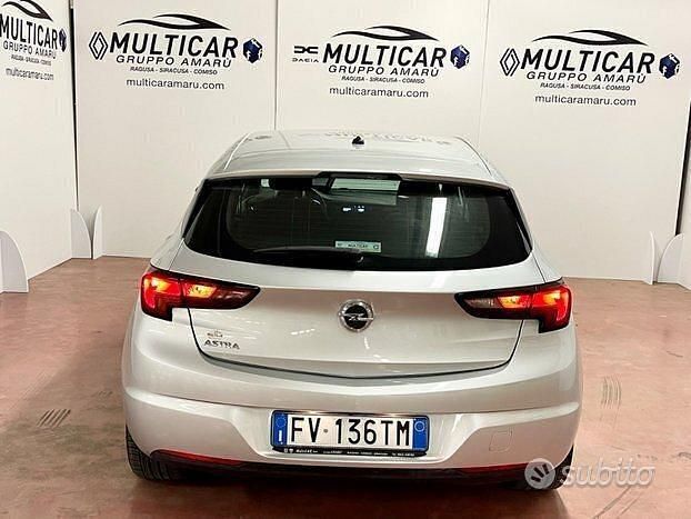 Usata Opel Astra Innovation 136 CV (100 kW) 2019 Grigio Berlina