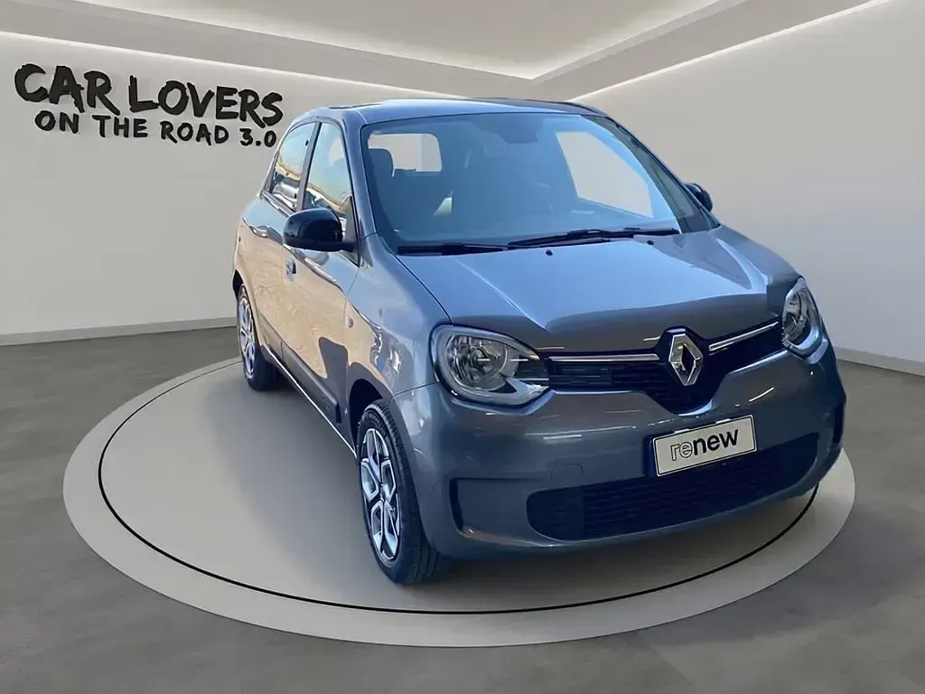 Usata Renault Twingo Equilibre 60 kW (82 CV) 2023 Kpe cosmic grey Utilitaria