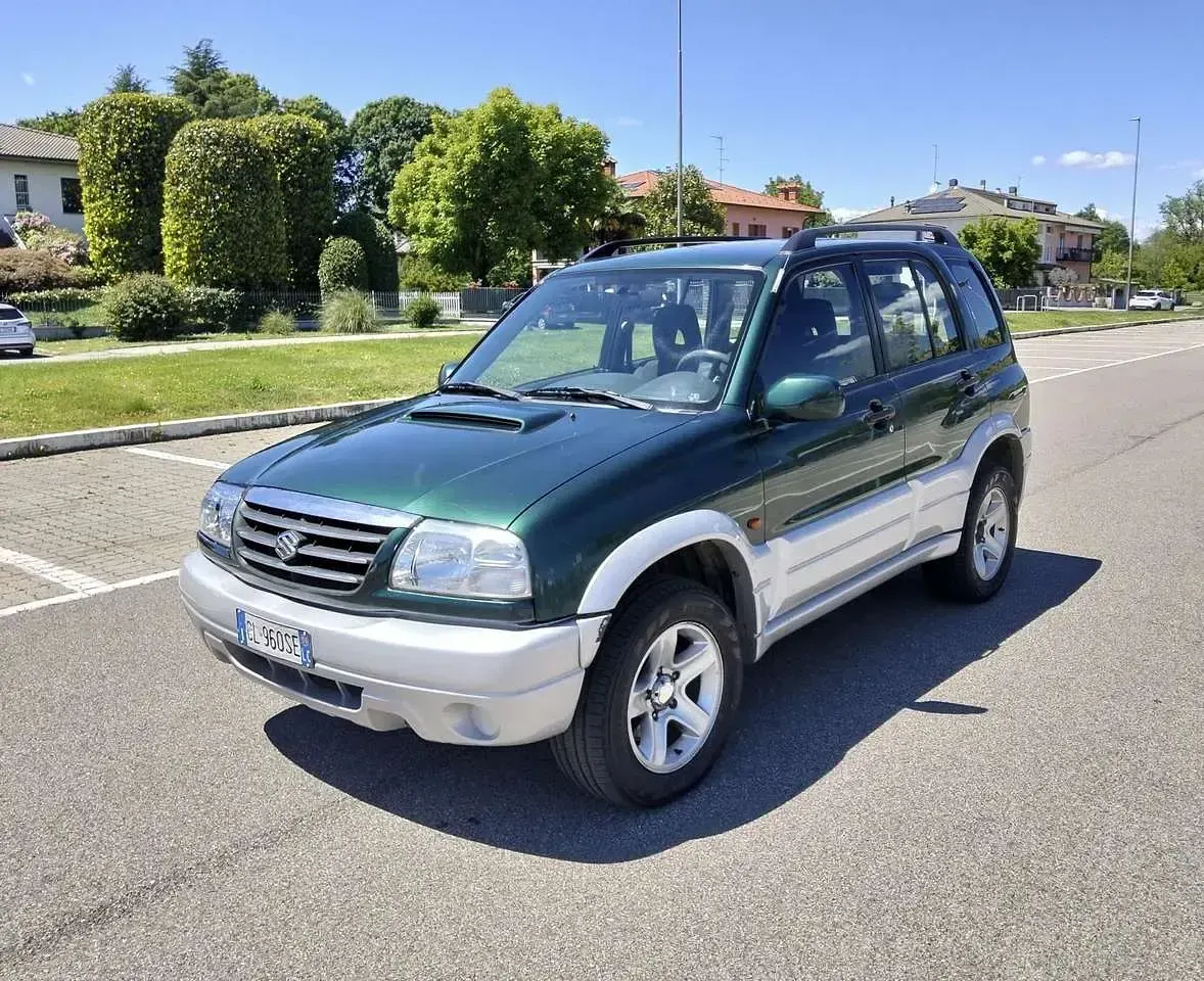 Usata Suzuki Grand Vitara 109 CV (80 kW) 2004 Verde SUV