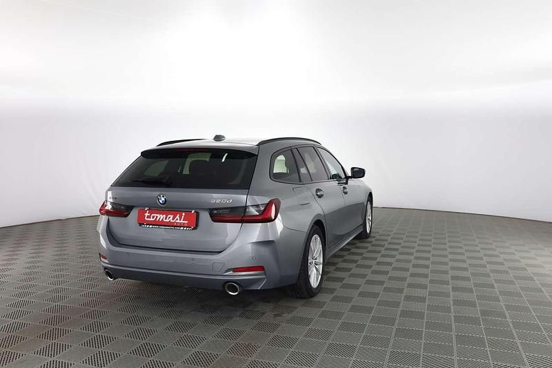 Usata BMW 320 Efficient Dynamics 190 CV (139 kW) 2023 Skyscraper grey Station wagon
