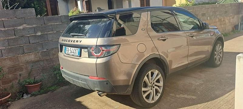 Bronzo Usata 2015 Land Rover Discovery Sport HSE SUV | 15.600 € (Molto cara) - Immagine 1/1