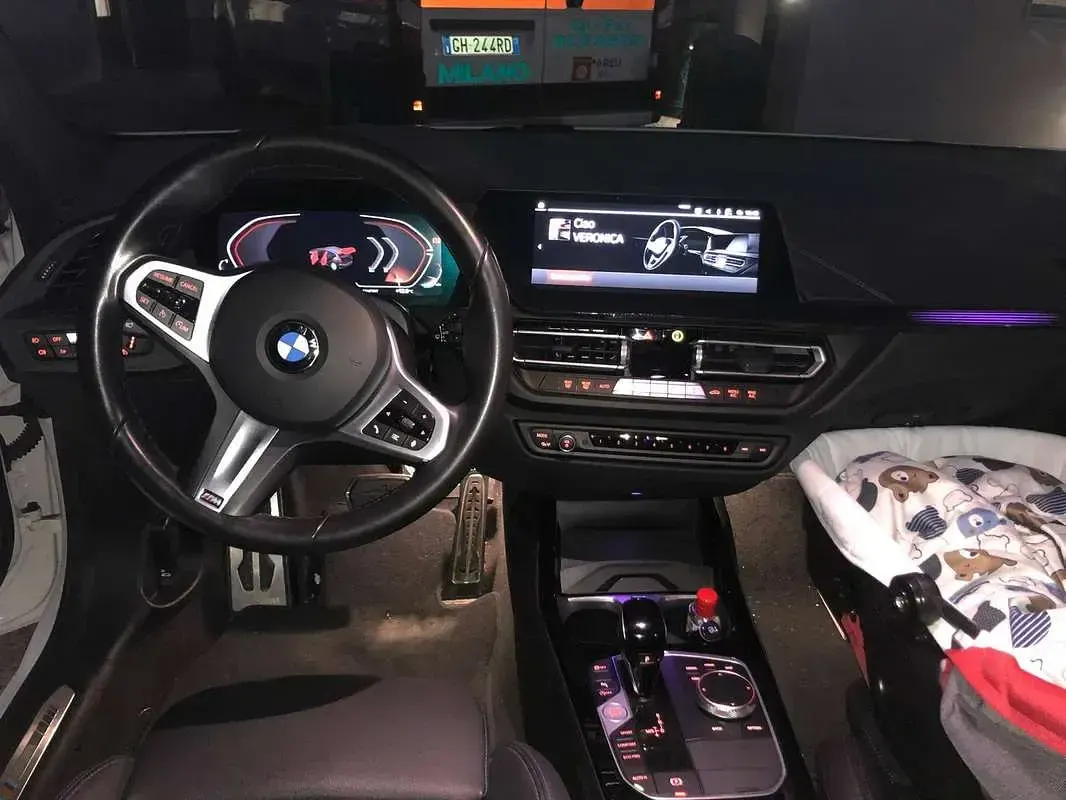 Usata BMW 118 M Sport 136 CV (100 kW) 2023 Bianco Utilitaria