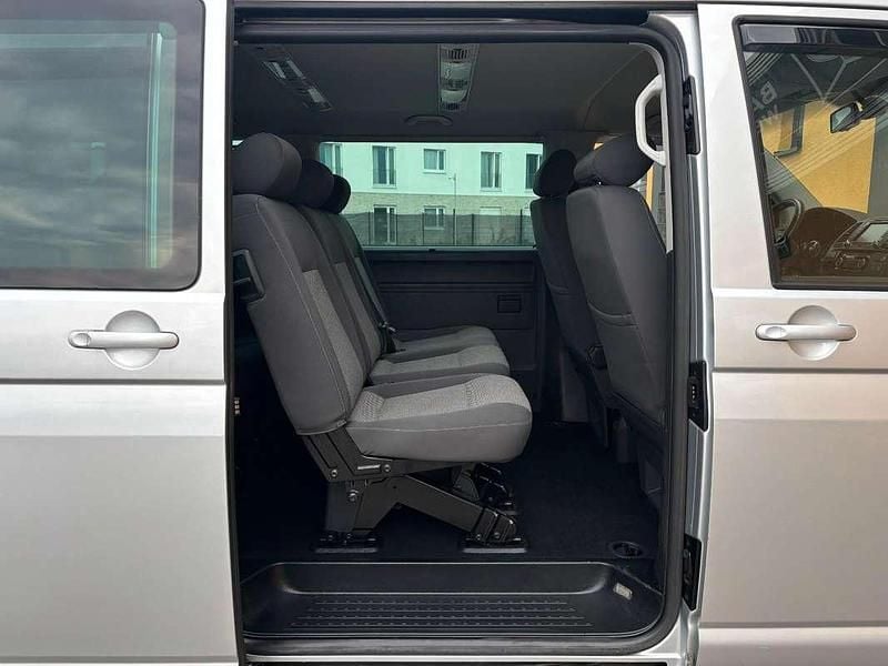 Usata VW Multivan Comfortline 179 CV (131 kW) 2010 Argento Monovolume