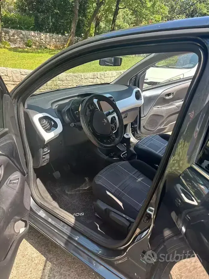 Usata Peugeot 108 82 CV (60 kW) 2017 Grigio Berlina