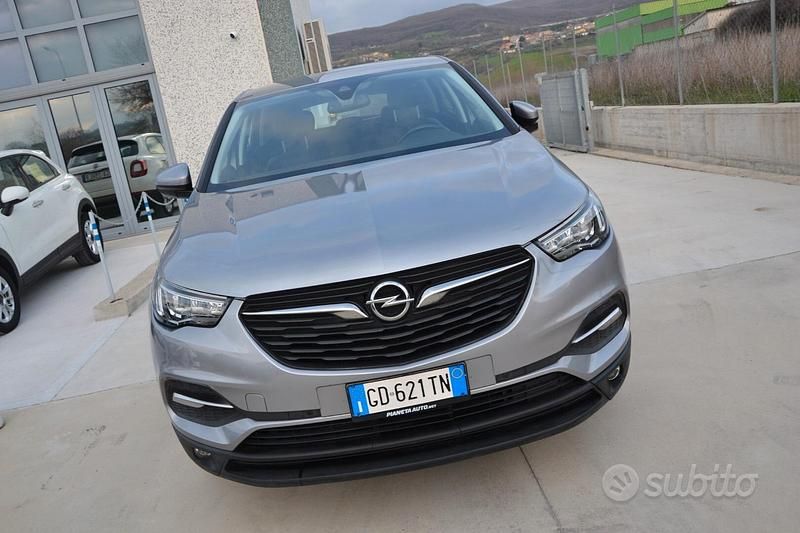 Usata Opel Grandland X Business 131 CV (96 kW) 2020 Grigio SUV