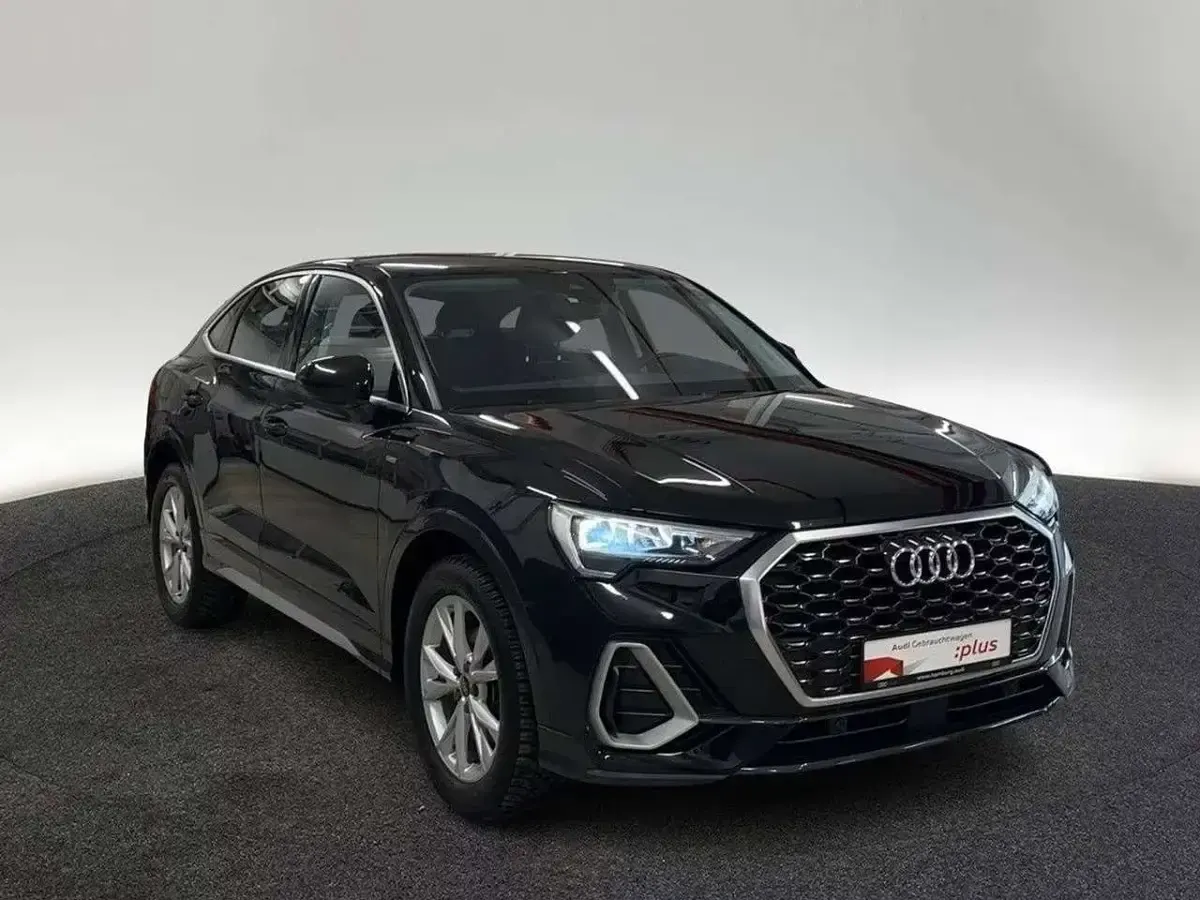 Usata Audi Q3 Sportback S-Line 150 CV (110 kW) 2022 Nero SUV