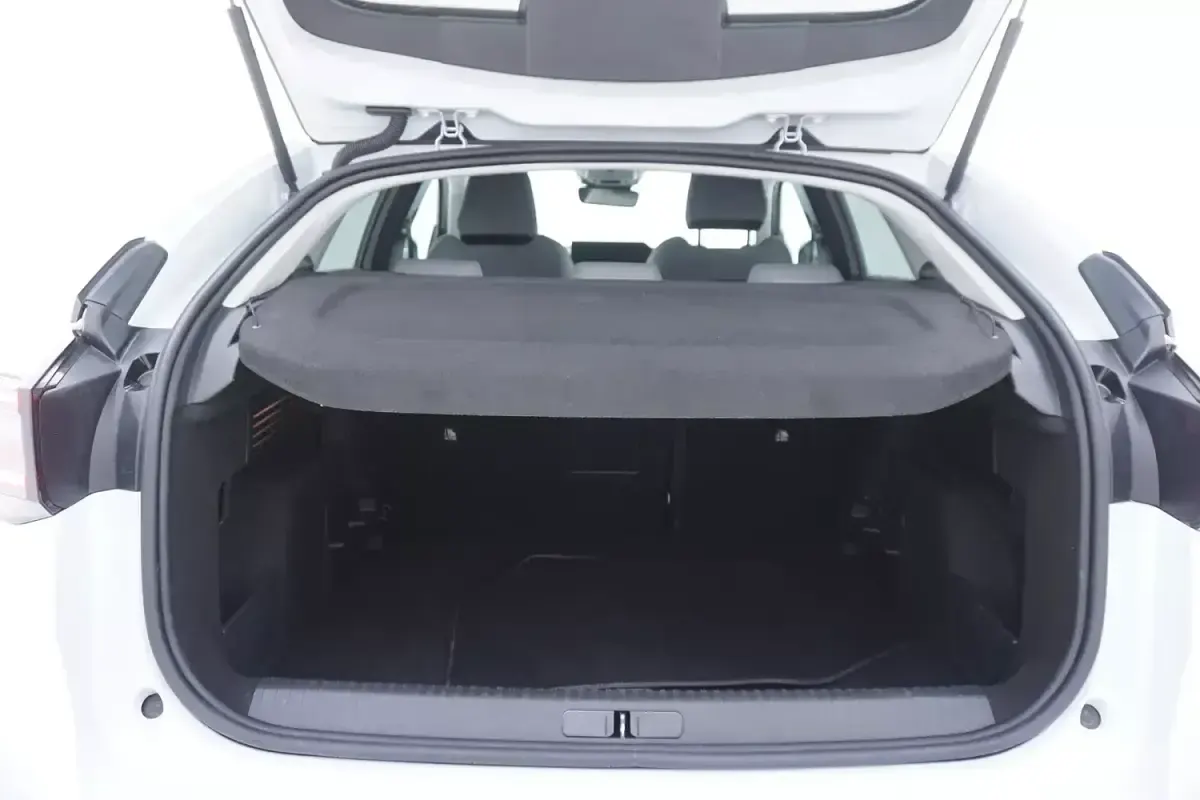 Usata Citroën C4 131 CV (96 kW) 2025 Biancobianco SUV