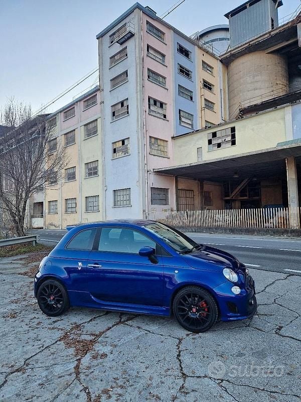 Usata Abarth 595 2016 Blu Utilitaria