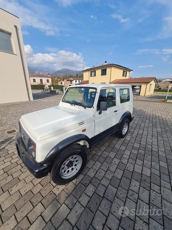 Usata Suzuki Samurai 64 CV (47 kW) 2002 Bianco SUV