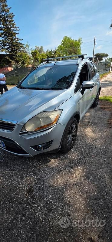 Usata Ford Kuga 136 CV (100 kW) 2009 Grigio SUV