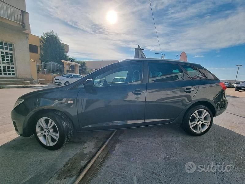 Usata Seat Ibiza ST Style 89 CV (65 kW) 2010 Grigio Station wagon