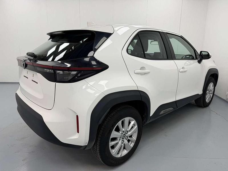 Usata Toyota Yaris Cross 125 CV (91 kW) 2023 Super white SUV