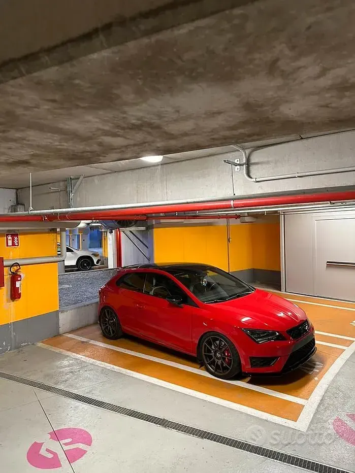 Usata Seat Leon CUPRA 280 CV (205 kW) 2015 Rosso