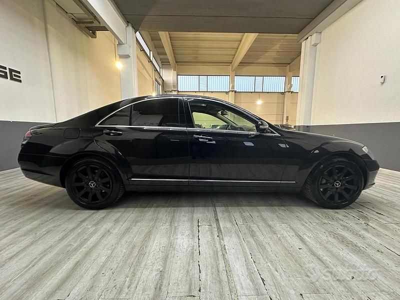 Usata Mercedes S350 Avantgarde 272 CV (200 kW) 2007 Nero Berlina
