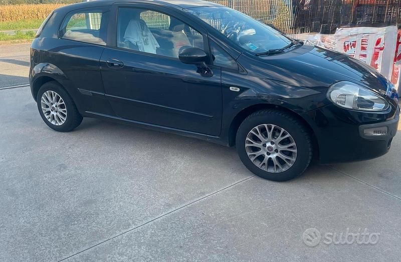 Usata Fiat Punto Evo 2010 Utilitaria