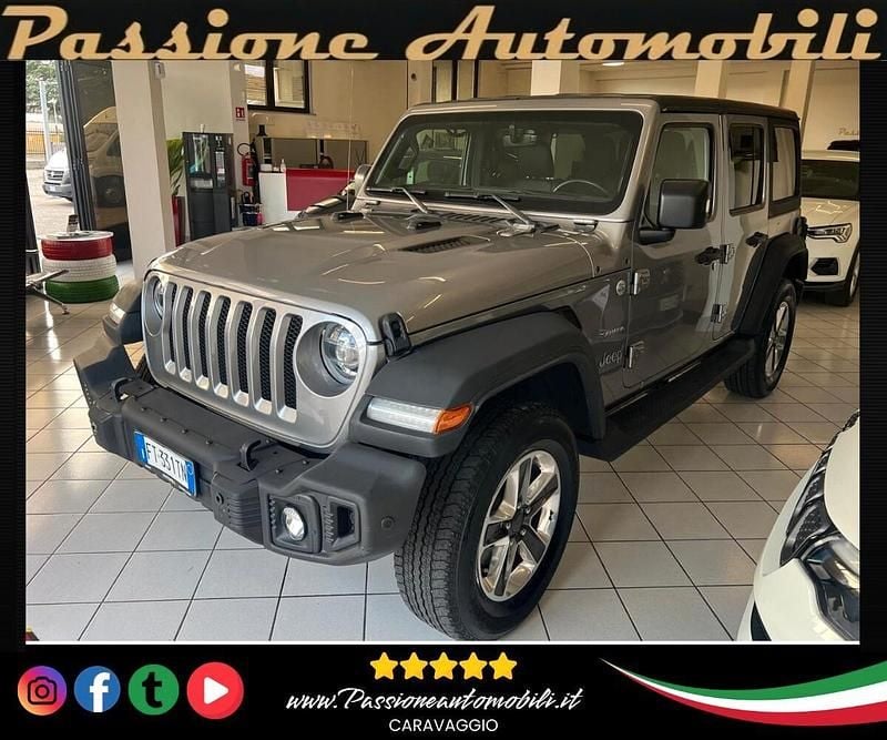 Usata Jeep Wrangler Unlimited Sahara 271 CV (199 kW) 2019 Argento SUV
