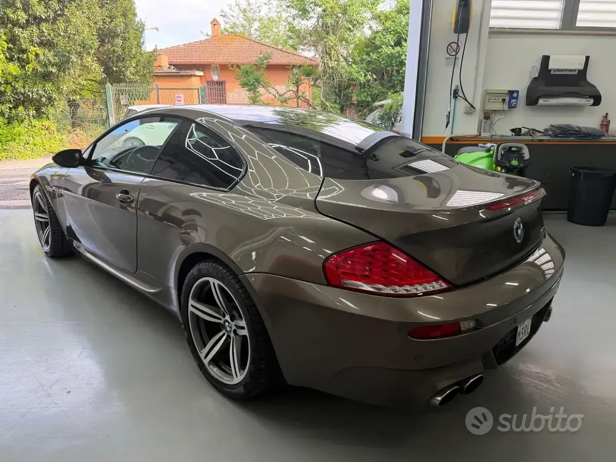 Usata BMW M6 506 CV (372 kW) 2008 Grigio Coupé
