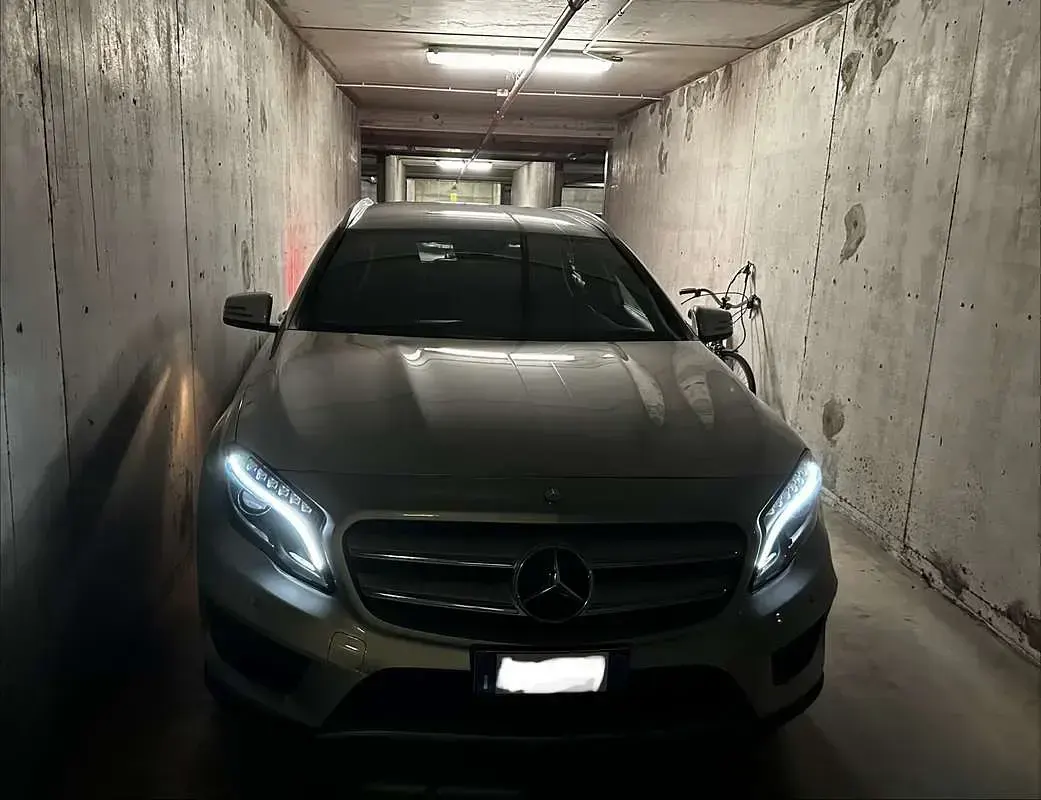 Usata Mercedes GLA200 Premium 136 CV (100 kW) 2015 SUV