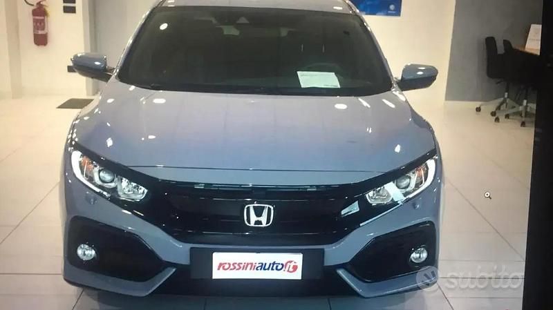 Usata Honda Civic 120 CV (88 kW) 2019 Grigio Berlina