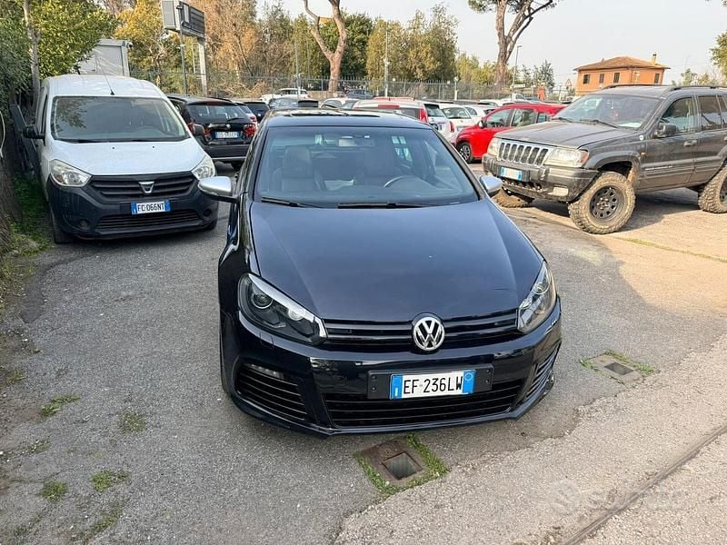 Usata VW Golf VI R 271 CV (199 kW) 2011 Nero Utilitaria