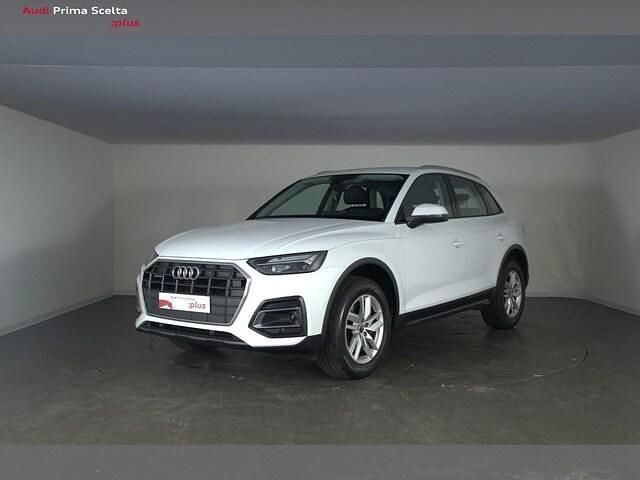 Usata Audi Q5 Business 204 CV (150 kW) 2021 Bianco ghiacciaio metallizzato SUV