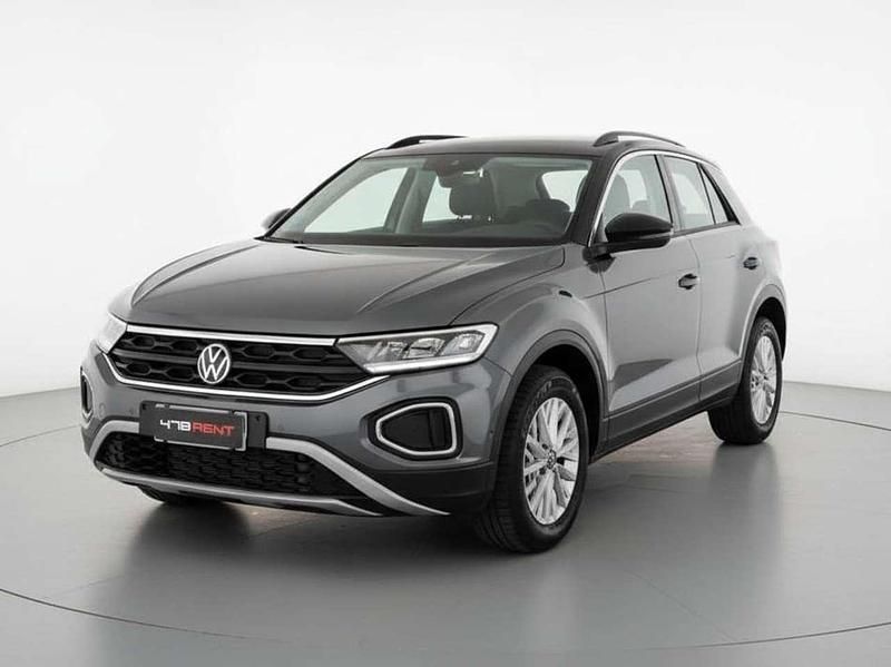 Usata VW T-Roc Life 150 CV (110 kW) 2024 Grigio SUV