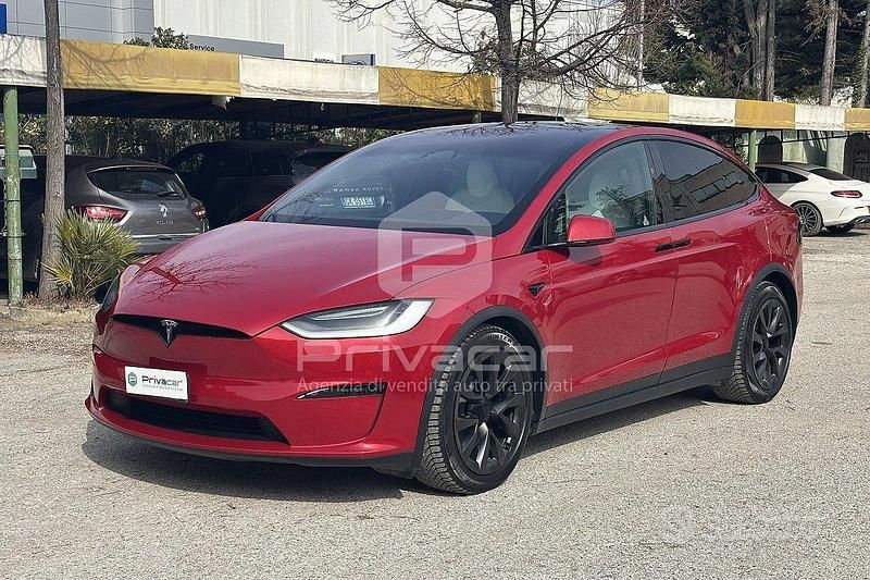 Usata Tesla Model X Plaid 759 kW (1033 CV) 2023 Rosso SUV
