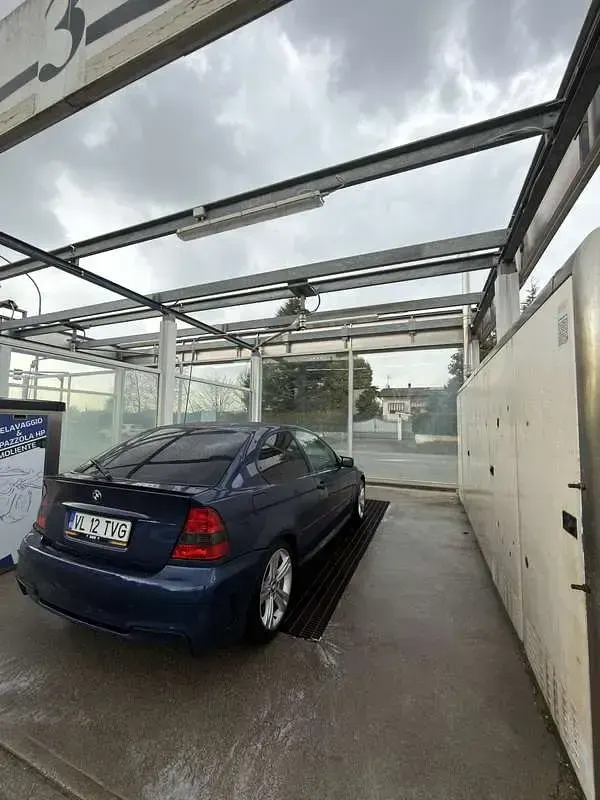 Begagnad BMW 320 Sport Line 150 HK (110 kW) 2004 Sedan