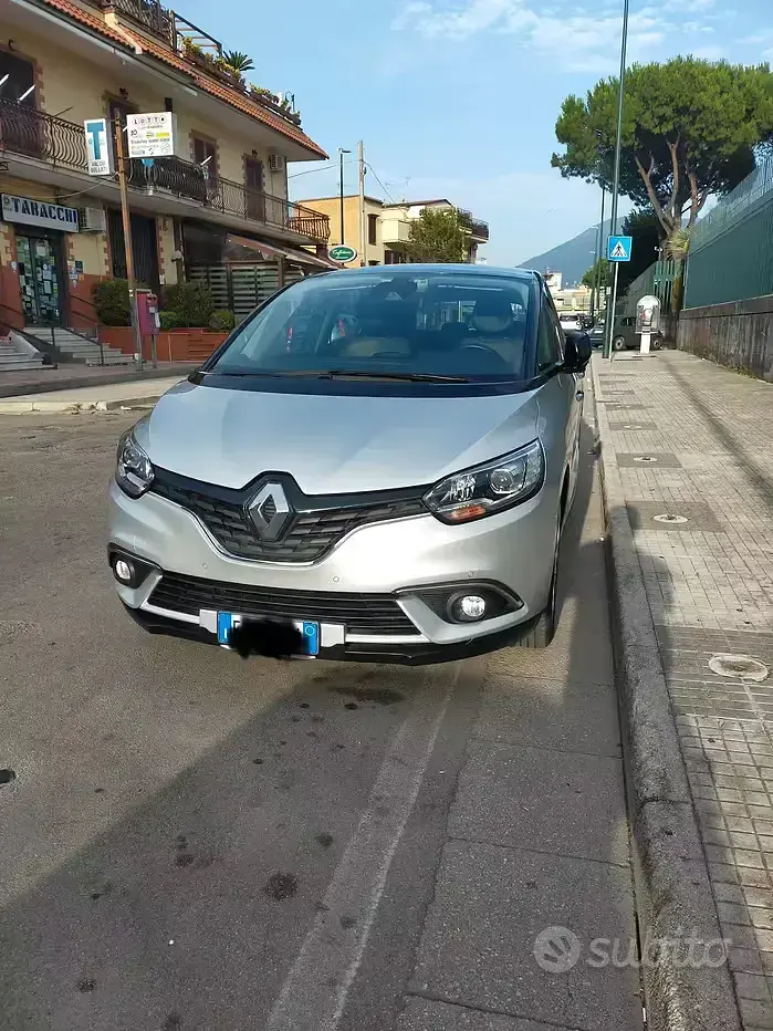 Usata Renault Scénic IV 2018 Grigio Monovolume