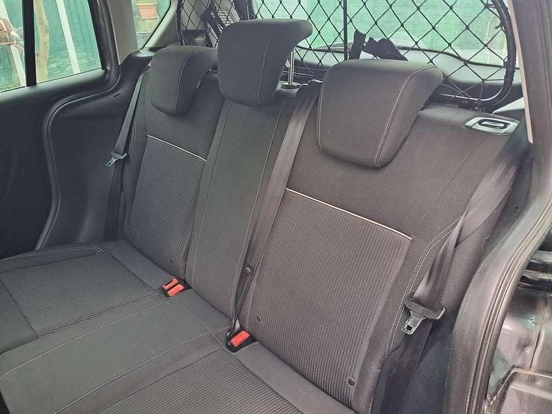 Usata Ford B-MAX Titanium 75 CV (55 kW) 2017 Grigio Monovolume