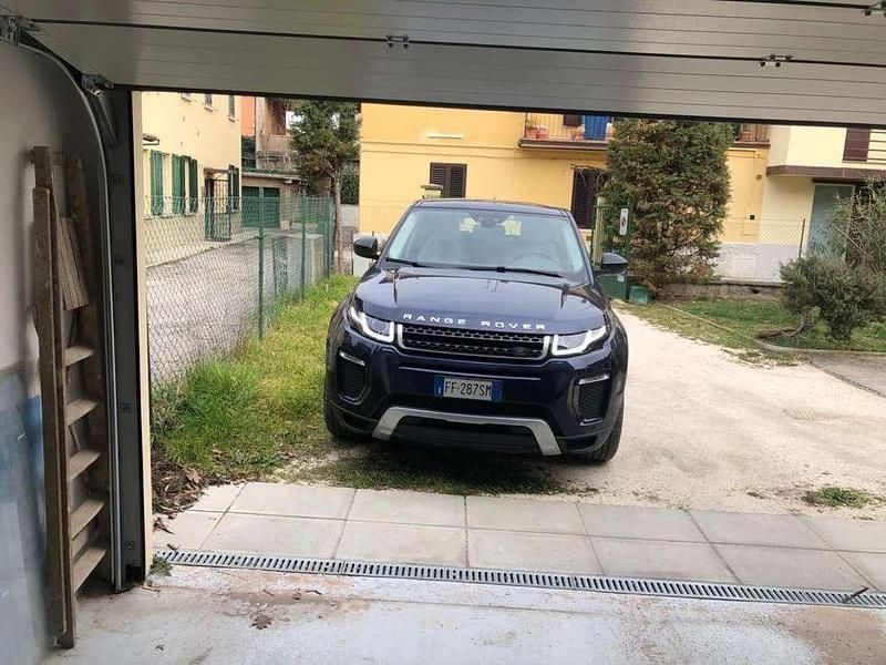 Usata Land Rover Range Rover evoque SE Dynamic 150 CV (110 kW) 2016 Blu/azzurro SUV