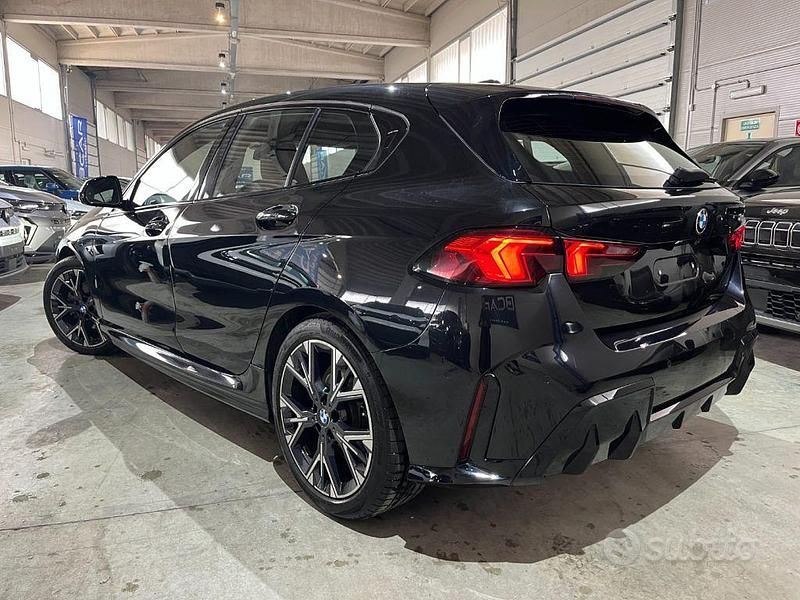 Usata BMW 120 M Sport 156 CV (114 kW) 2025 Nero Utilitaria