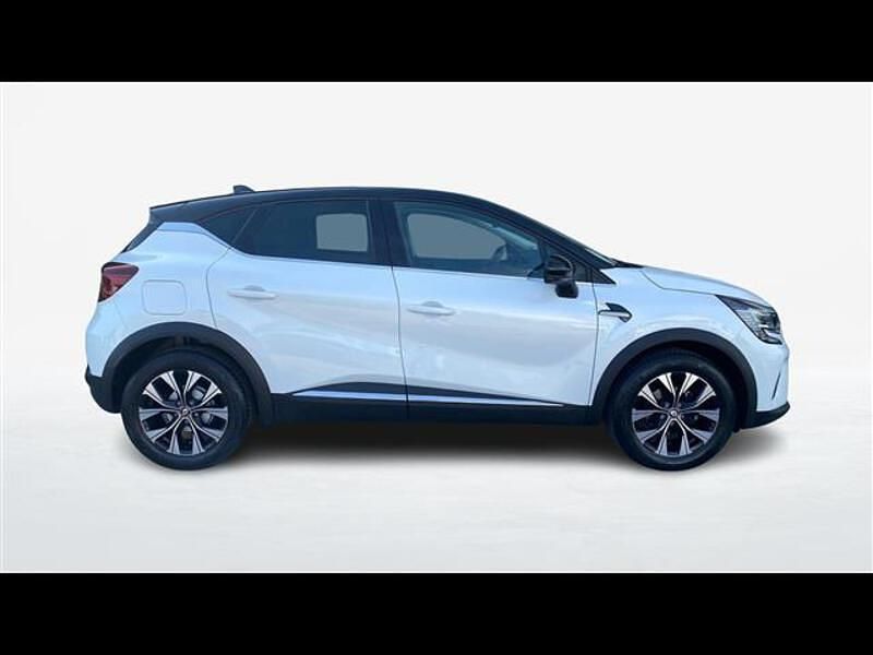 Usata Renault Captur Techno 101 CV (74 kW) 2023 Bianco SUV