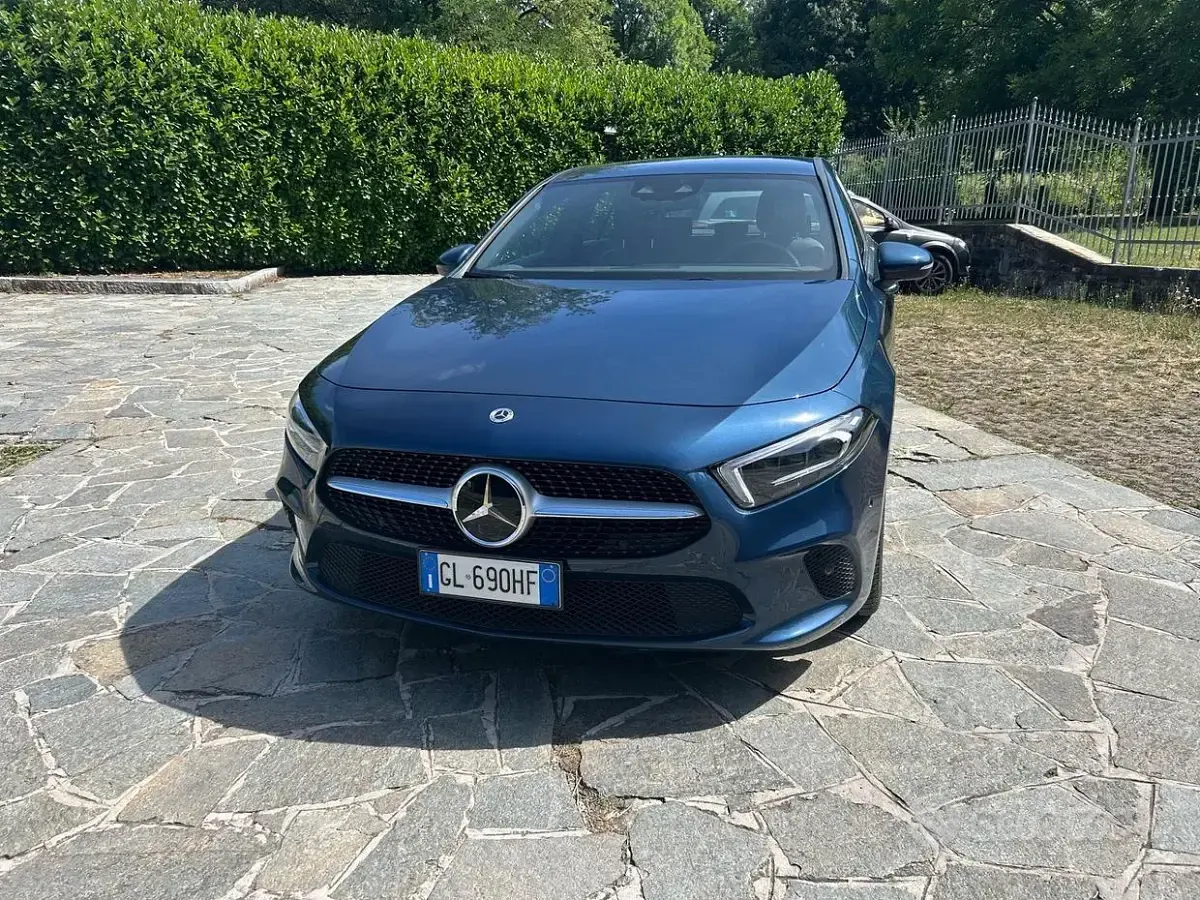 Usata Mercedes A250 224 CV (164 kW) 2021 Bluazzurro Berlina