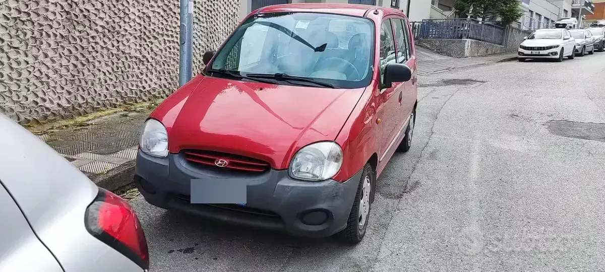 Usata Hyundai Atos 55 CV (40 kW) 1999 Rosso Utilitaria