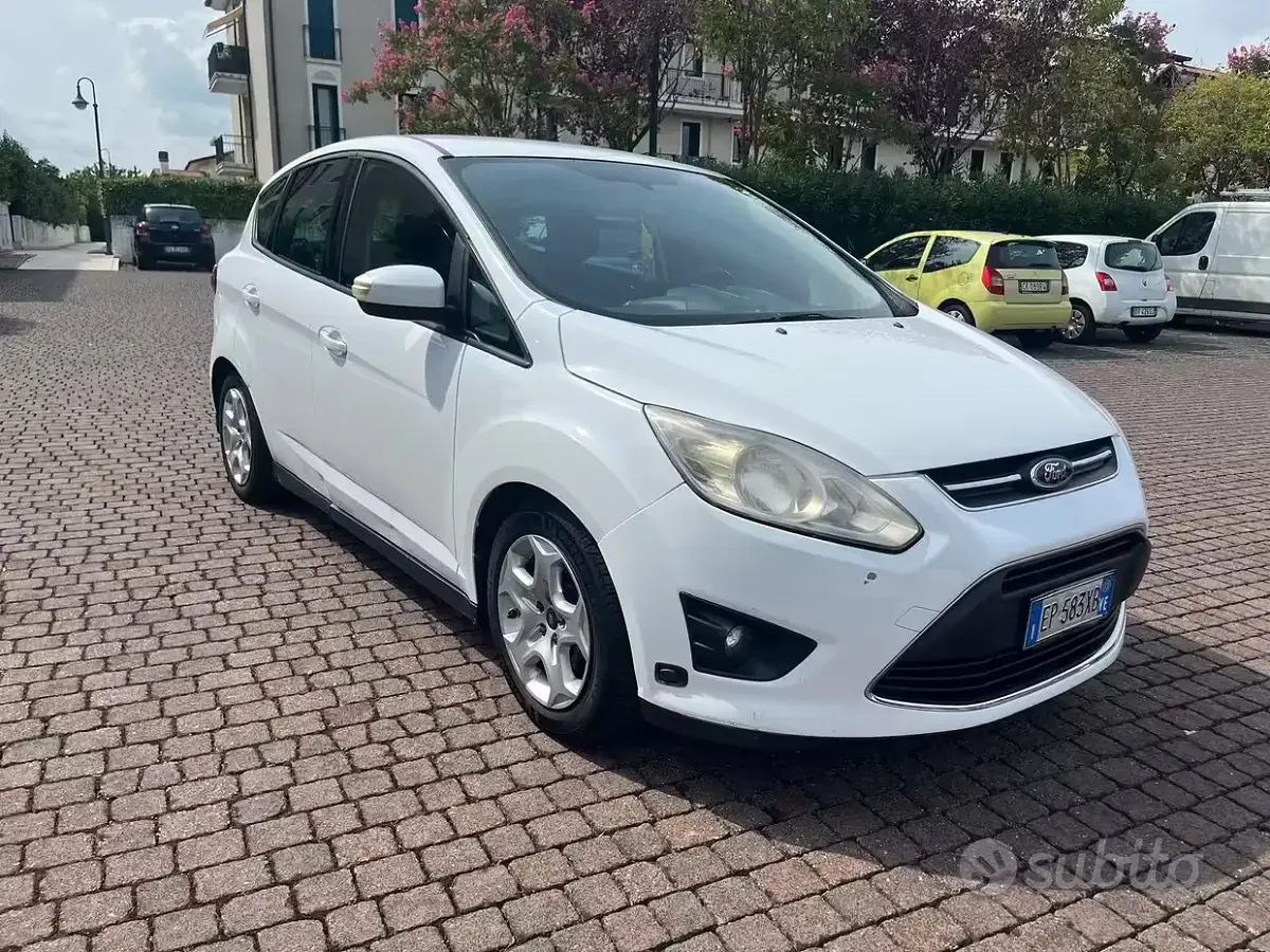 Usata Ford C-MAX 120 CV (88 kW) 2013 Bianco Monovolume