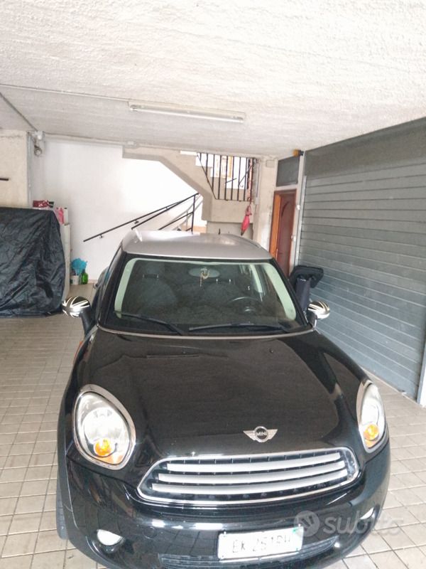 Nero Usata 2011 Mini Cooper Countryman SUV | 6000 € (Ottimo prezzo) - Immagine 1/1