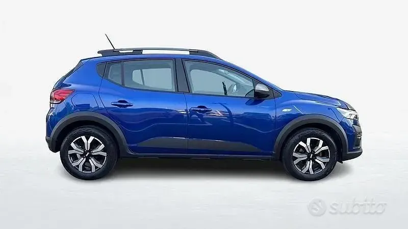 Usata Dacia Sandero Expression 101 CV (74 kW) 2023 Blu Berlina