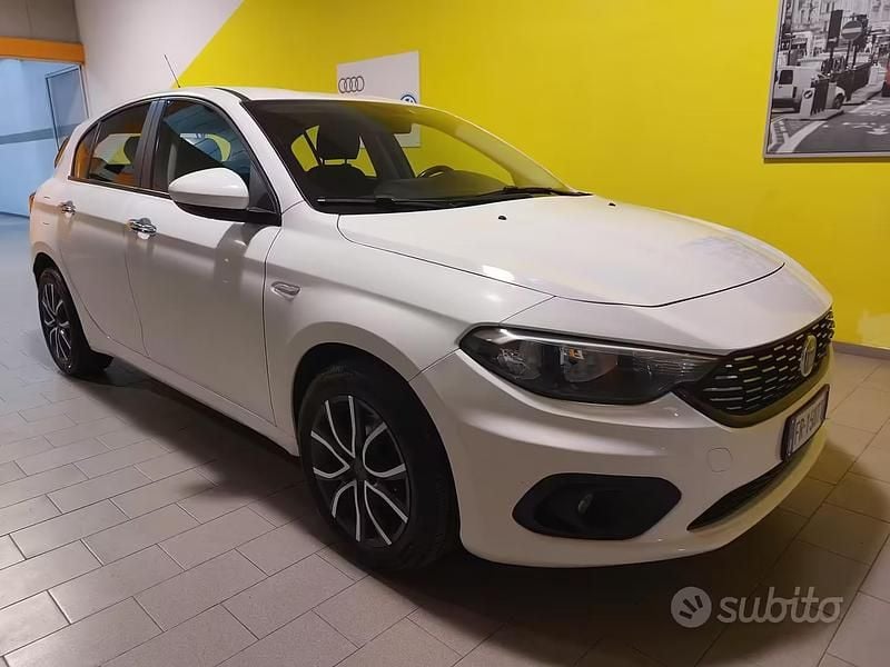 Usata Fiat Tipo Pop 120 CV (88 kW) 2018 Bianco Berlina