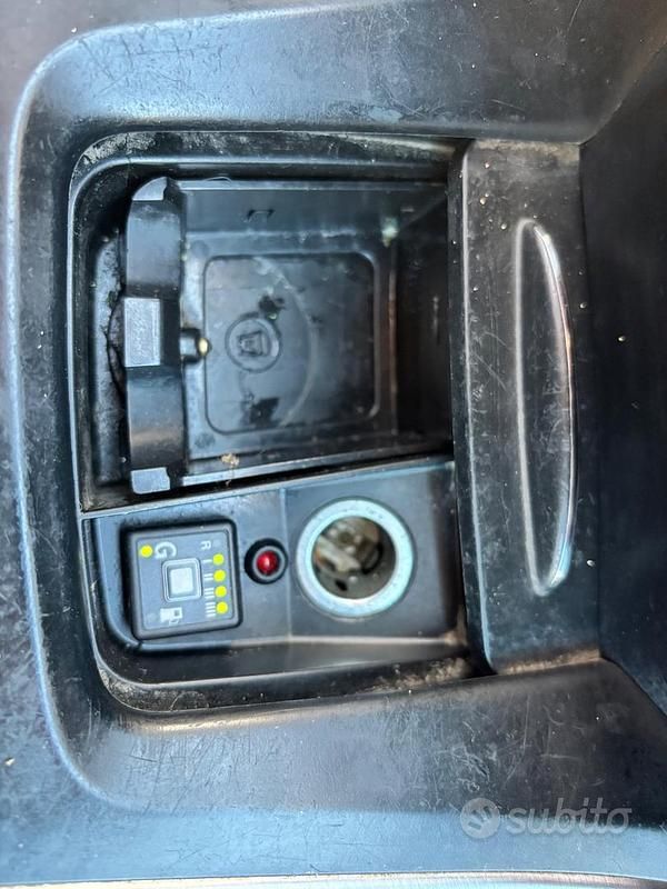 Usata Mercedes B160 95 CV (69 kW) 2012 Grigio Monovolume