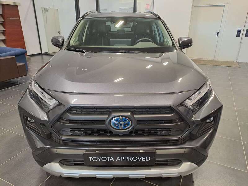 Usata Toyota RAV4 Hybrid 222 CV (163 kW) 2023 Grigio SUV