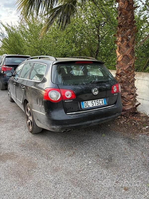 Usata VW Passat Highline 140 CV (102 kW) 2007 Nero Station wagon