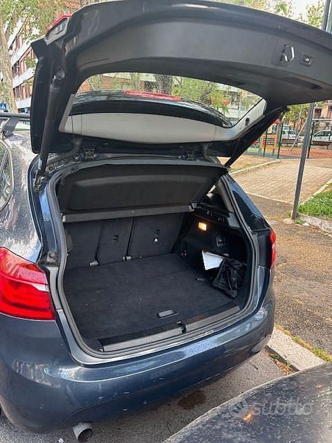 Usata BMW 218 2017 Blu Monovolume
