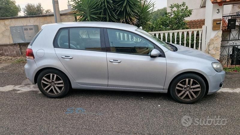 Usata VW Golf VI 122 CV (89 kW) 2011 Utilitaria