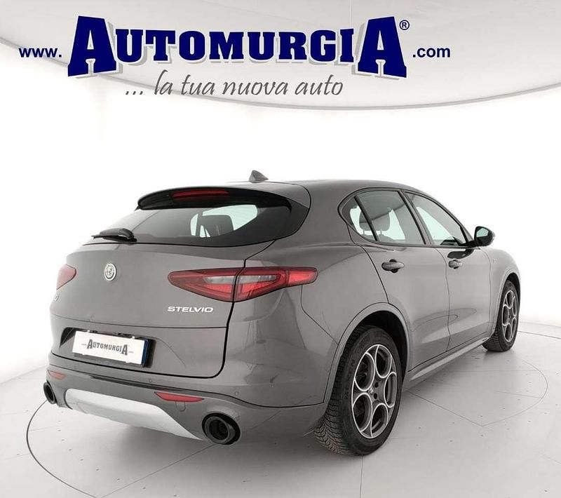 Usata Alfa Romeo Stelvio Ti 210 CV (154 kW) 2022 Grigio SUV