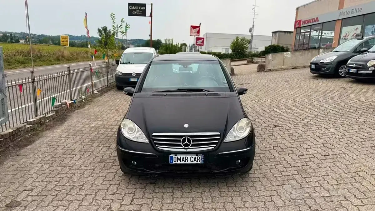 Usata Mercedes A180 109 CV (80 kW) 2008 Berlina